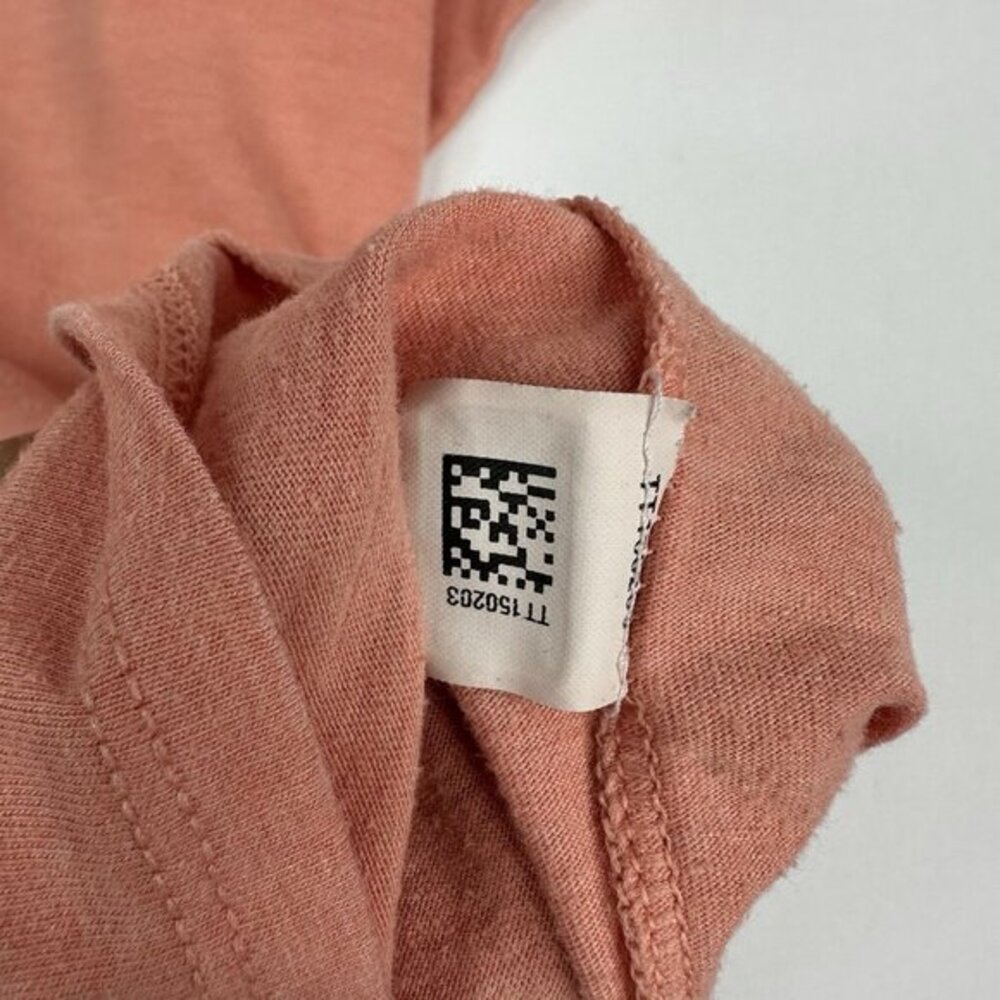 The North Face Womens Athletic Slim Fit V-Neck Graphic T-Shirt Clay Pink Medium - Picture 9 of 15
